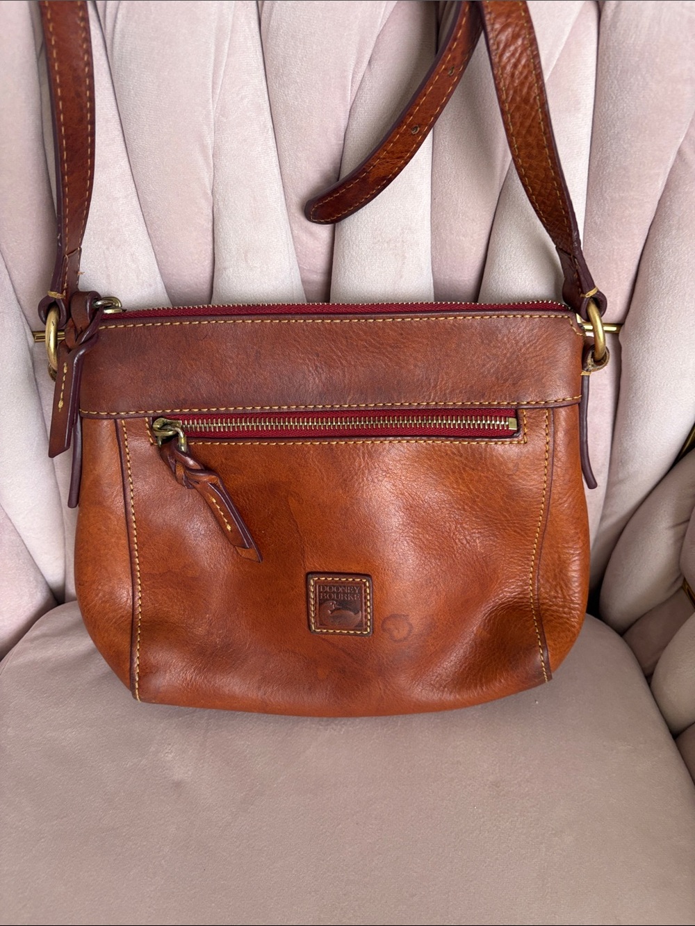#64 Dooney & Bourke